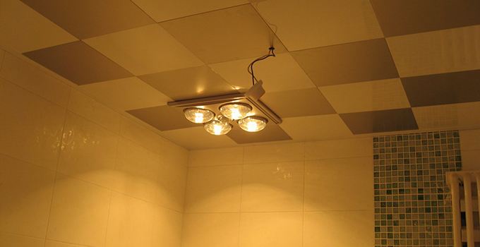 浴霸和暖风机哪个效果更好,浴霸和暖风机哪个取暖效果好