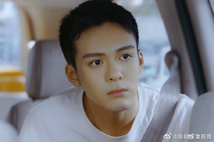 肖战白敬亭身高,肖战和白敬亭身高