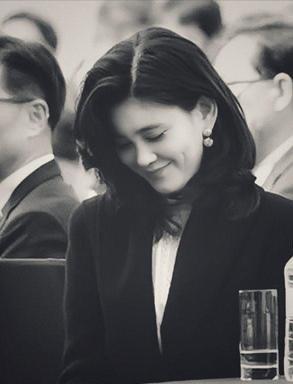 三星公主李富真年轻时候视频,三星长公主李富真是不是继承者