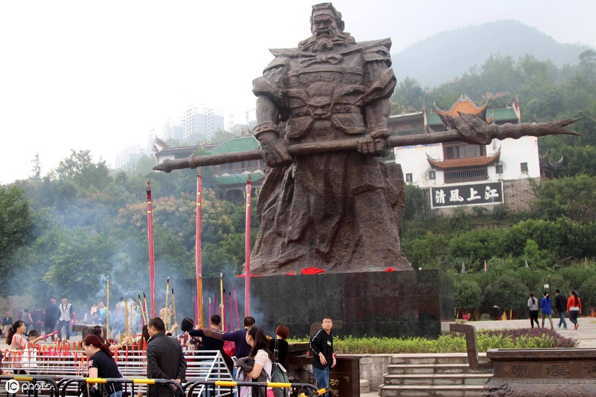 重庆云阳龙缸景区攻略,云阳张飞庙景区游玩攻略