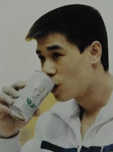 健力宝36岁了！佛山70、80、90后有多久没喝过了？