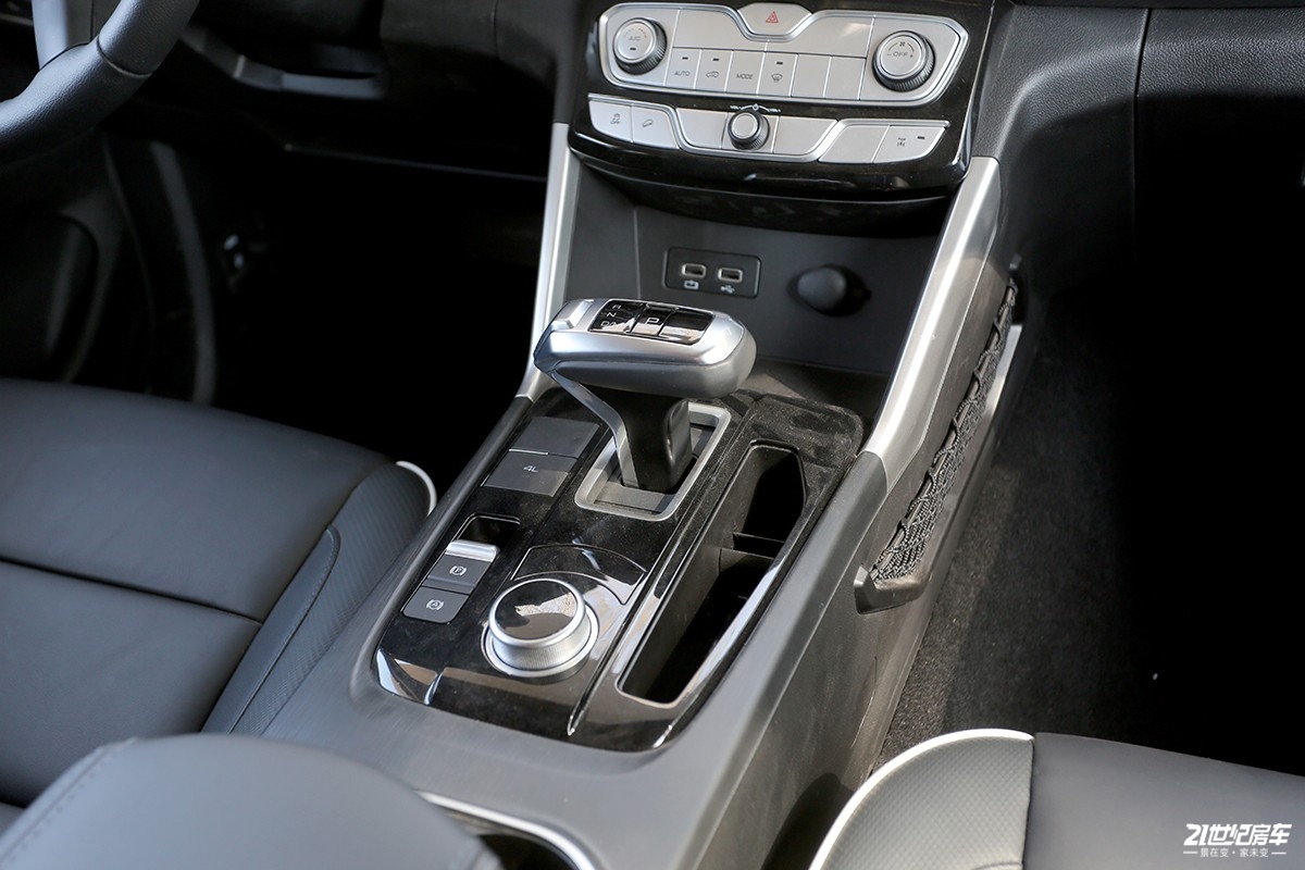 览众自由炮皮卡b型房车价格,2024款览众自由炮房车测试