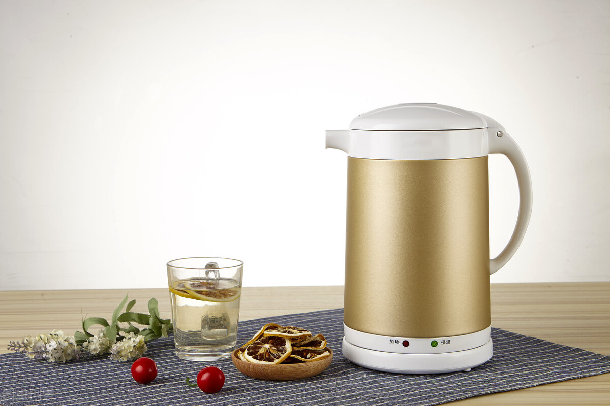 目前流行小家电养生壶,厨房小家电贴心实用的美的养生壶