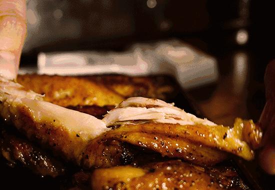 坐落在昆明西山脚下的一条美食街,云南昆明十大美食街