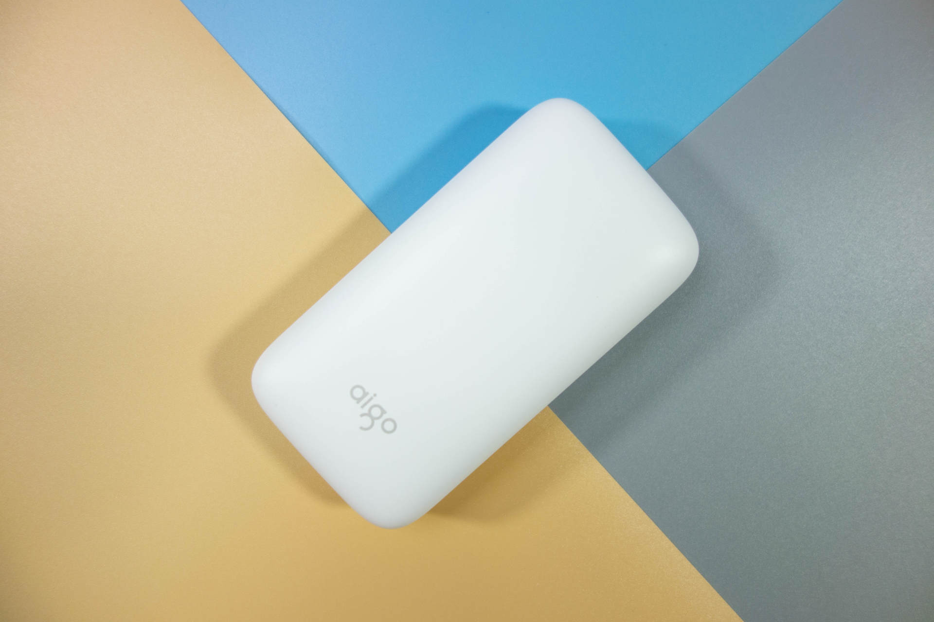 aigo爱国者充电宝10000毫安,aigo爱国者充电宝怎么样