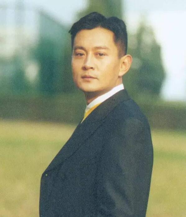 老照片：朱碧云常戎麦小琴罗刚陆剑民胡亚捷王志文高宝宝田少军