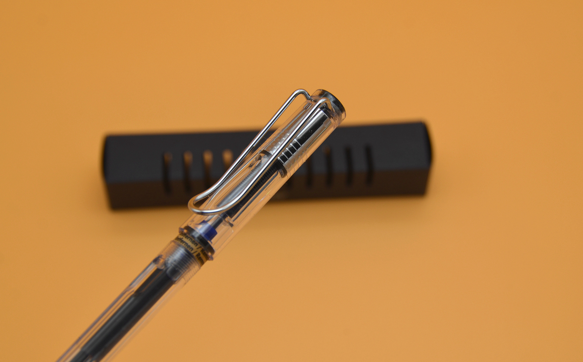 lamy凌美钢笔哪款颜色好看,lamy凌美经典黑色墨水笔使用方法