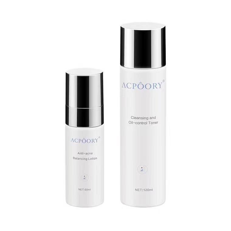 油光满面皮肤出油怎么回事,皮肤很干又爱出油是什么肤质