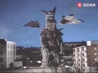 艾斯奥特曼40年后再变身,艾斯奥特曼为什么那么火