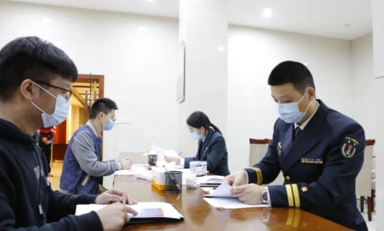 2021军队文职招聘报名条件,2021部队文职春季校招开始