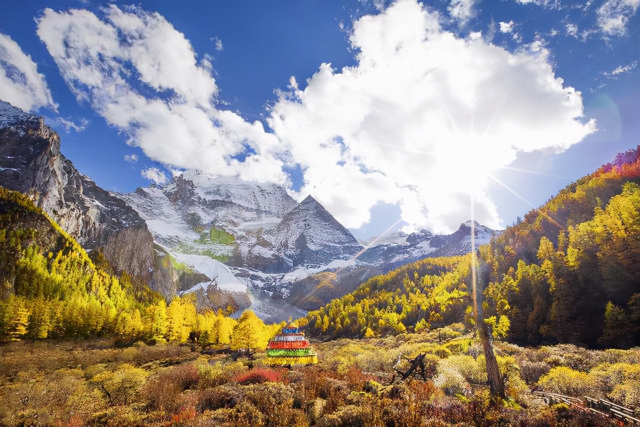 10—11月份最佳自驾旅游推荐,遇见最美的旅行国内29条自驾路线