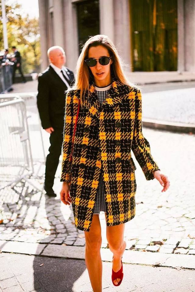 怎么样看自己脸型适合哪种墨镜,如何根据脸型选择适合自己的墨镜