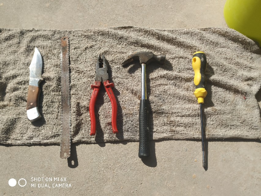 拖把桶改造钓鱼神器,废旧塑料桶改拖把池