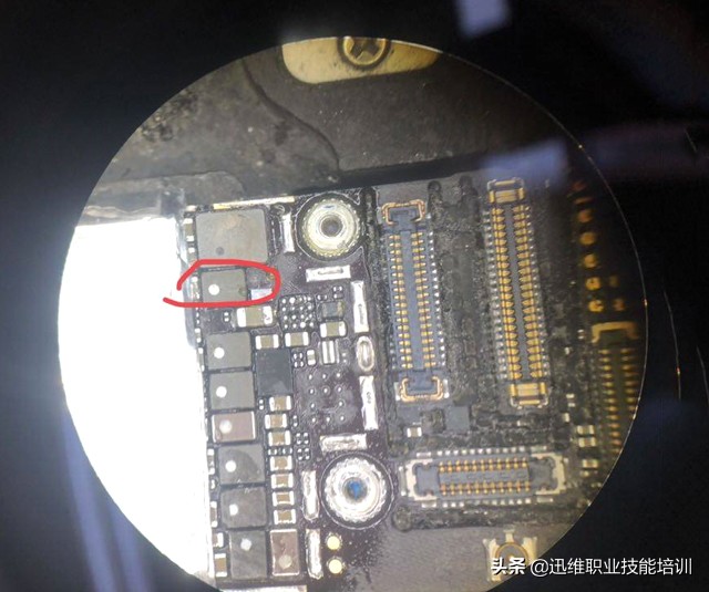 iphone6s进水不触摸,iphone6s进水了无法开机