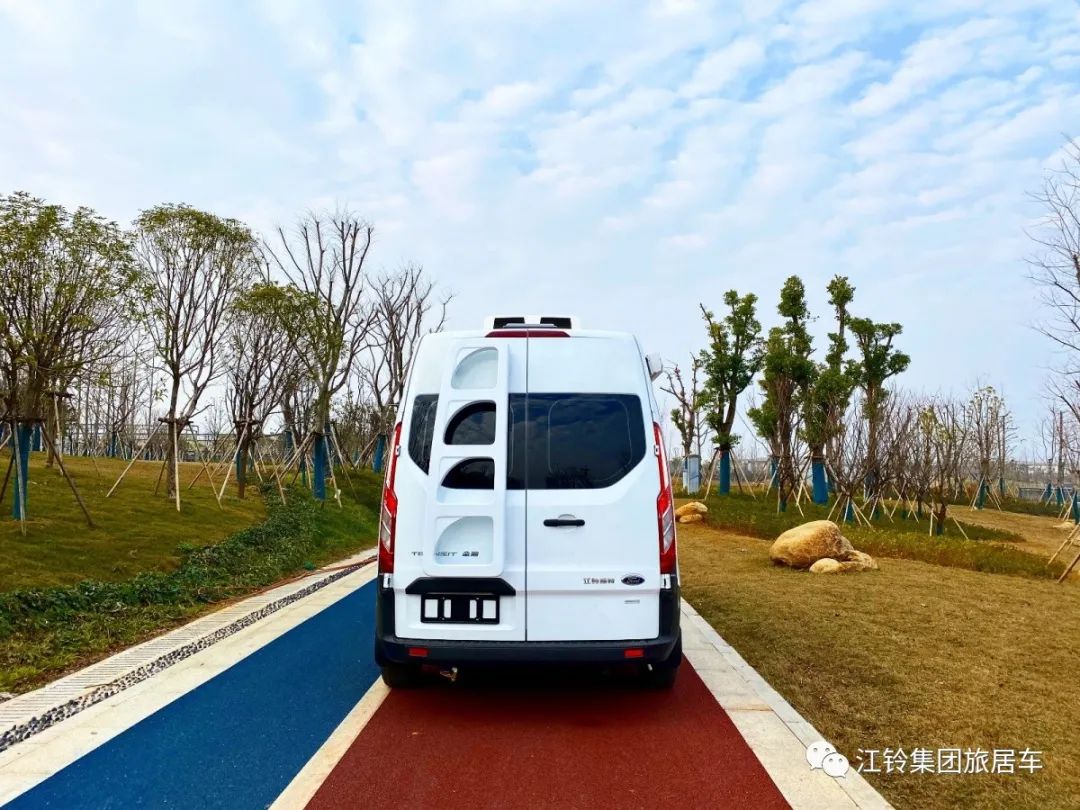 江铃原厂小野牛房车视频,江铃房车小野牛两座