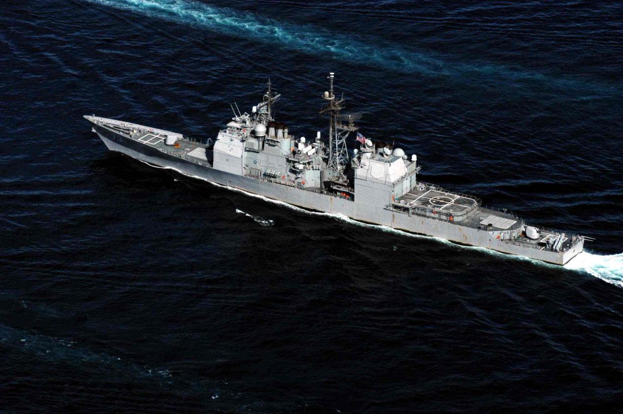 提康德罗加级巡洋舰和055对比,052c型导弹驱逐舰和最新型的054a