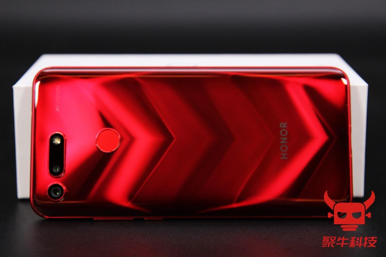 光荣v20麒麟980多少钱,光荣v20麒麟980还能用几年