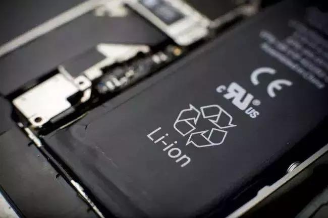 iphone更换电池需要注意什么,iphonexsmax更换大容量电池