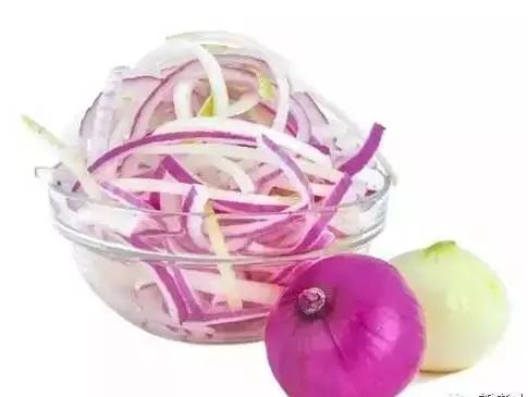 家里有蟑螂用什么杀虫剂最有效,消灭蟑螂的好办法在家里就能解决