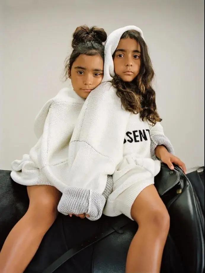 女版GD潮过陈冠希女儿？月入十万萌娃靠穿搭火爆ins