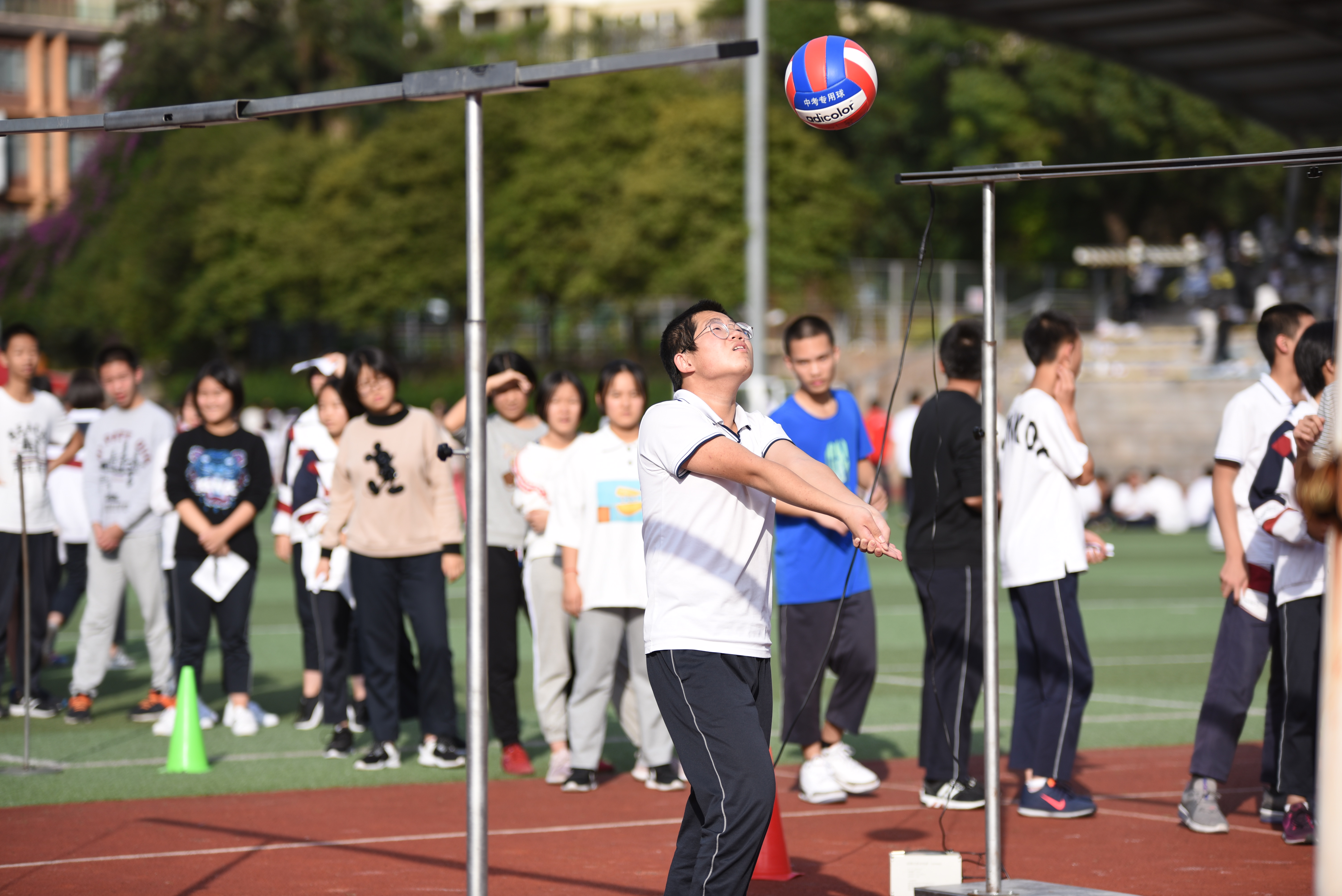 恒科体育中心,体育中考趣味训练立定跳远