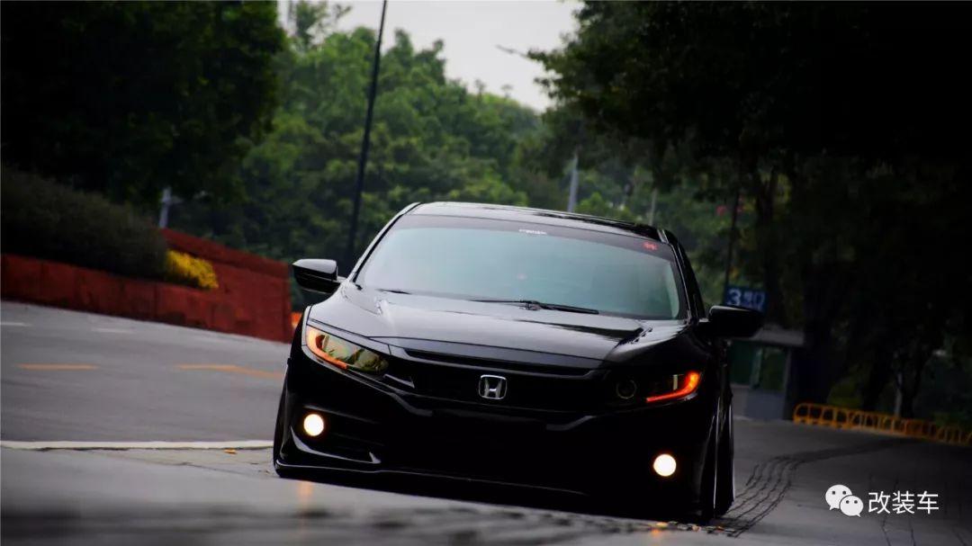 我不再是秒天秒地的10代思域，而是不务正业的手动玩家！