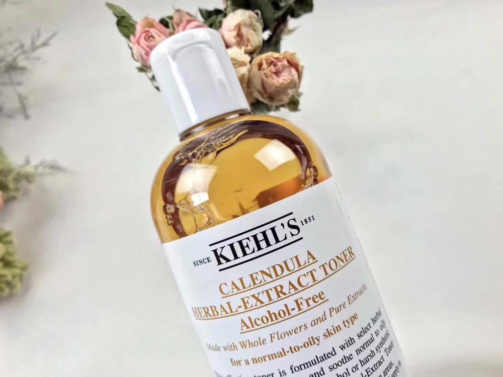 科颜氏金盏花水适合干性皮肤吗 (科颜氏的金盏花水适合什么肤质)