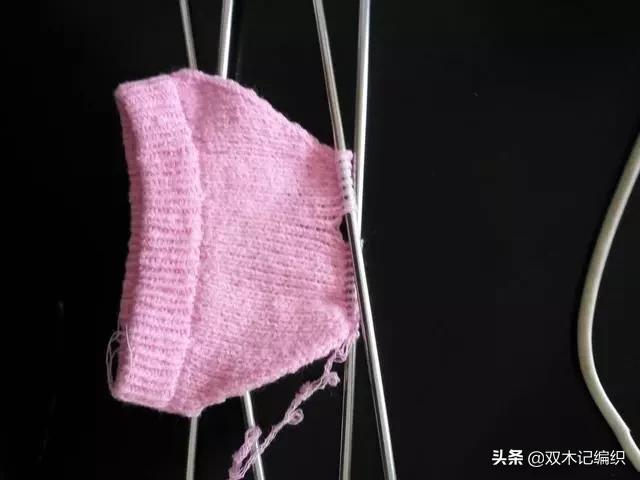 棒针编织漂亮的袜子,宝宝袜子棒针图解一片式