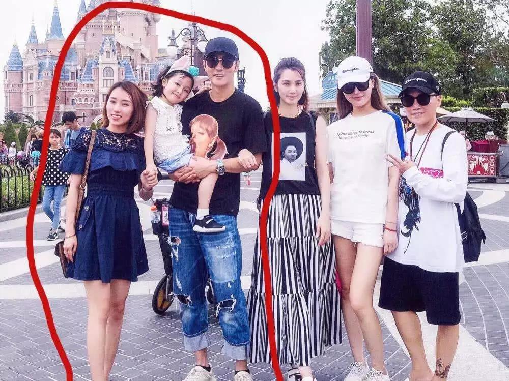 “小心一点，我有老婆”，吴奇隆的这个举动亮了……