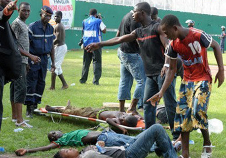 21年的世界足坛发生哪些事,足球场上的10大惨案