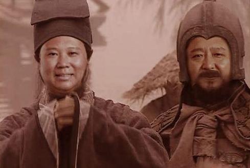 曾月收入百万夫妻流浪也不打工,曾小贤月收入多少钱