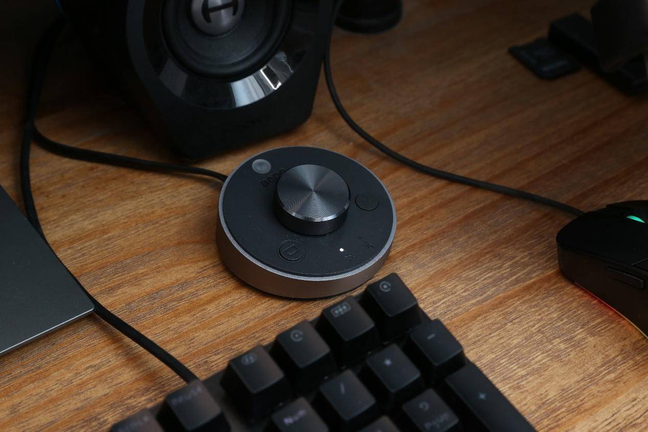 家里电子设备居然一夫多妻？如何优化家中电子设备的使用方式