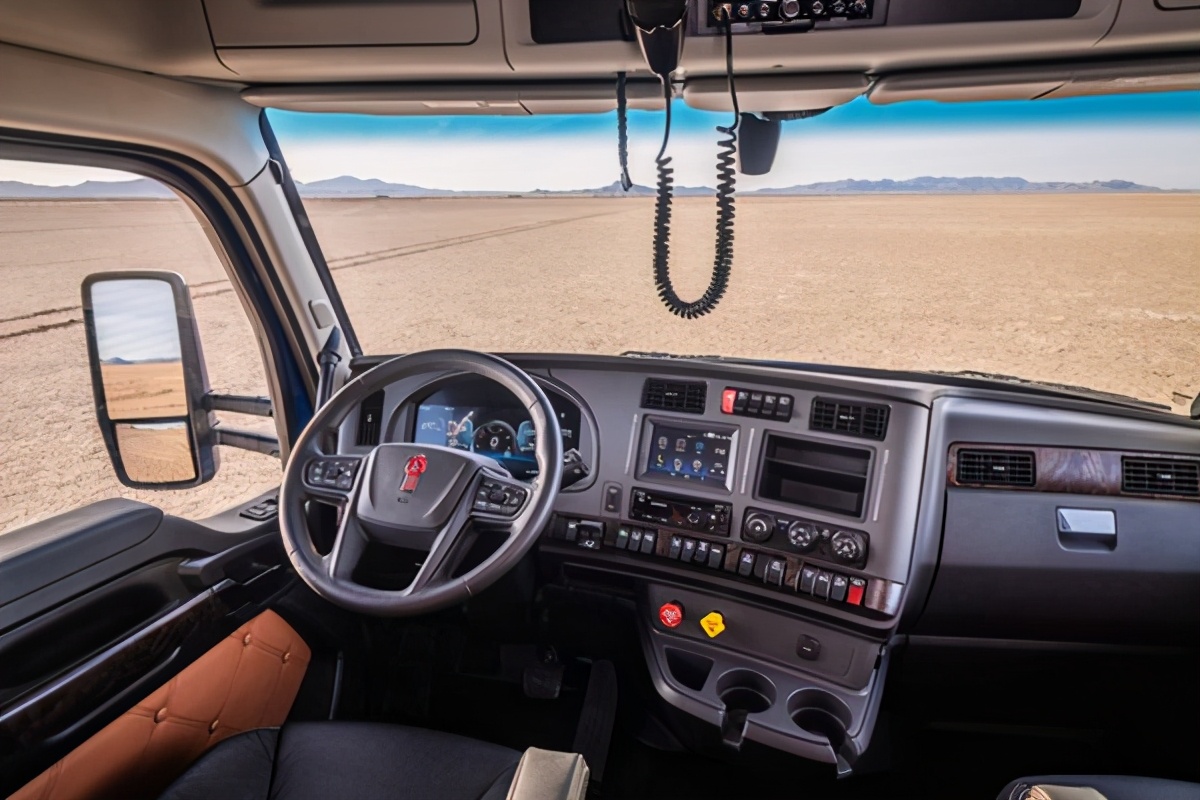 2021款肯沃斯t680卡车,美国最新款肯沃斯t680卡车