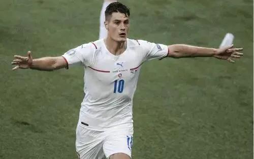 2021捷克vs丹麦,懂球帝欧洲杯波兰对荷兰红单预测