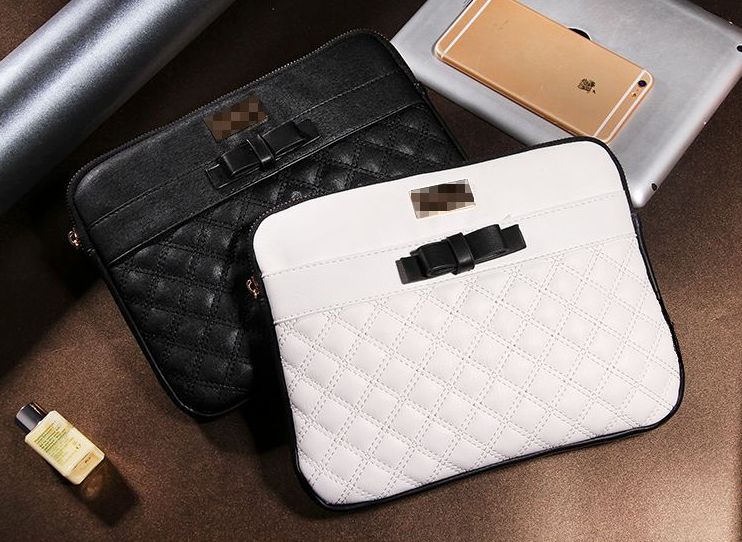 奔驰S换装特斯拉式中控大屏，车主说：更想要外国表！大屏太廉价