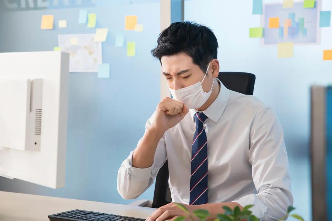 为何一到半夜就咳嗽中医解释,为啥一到晚上就咳嗽得厉害吃啥药