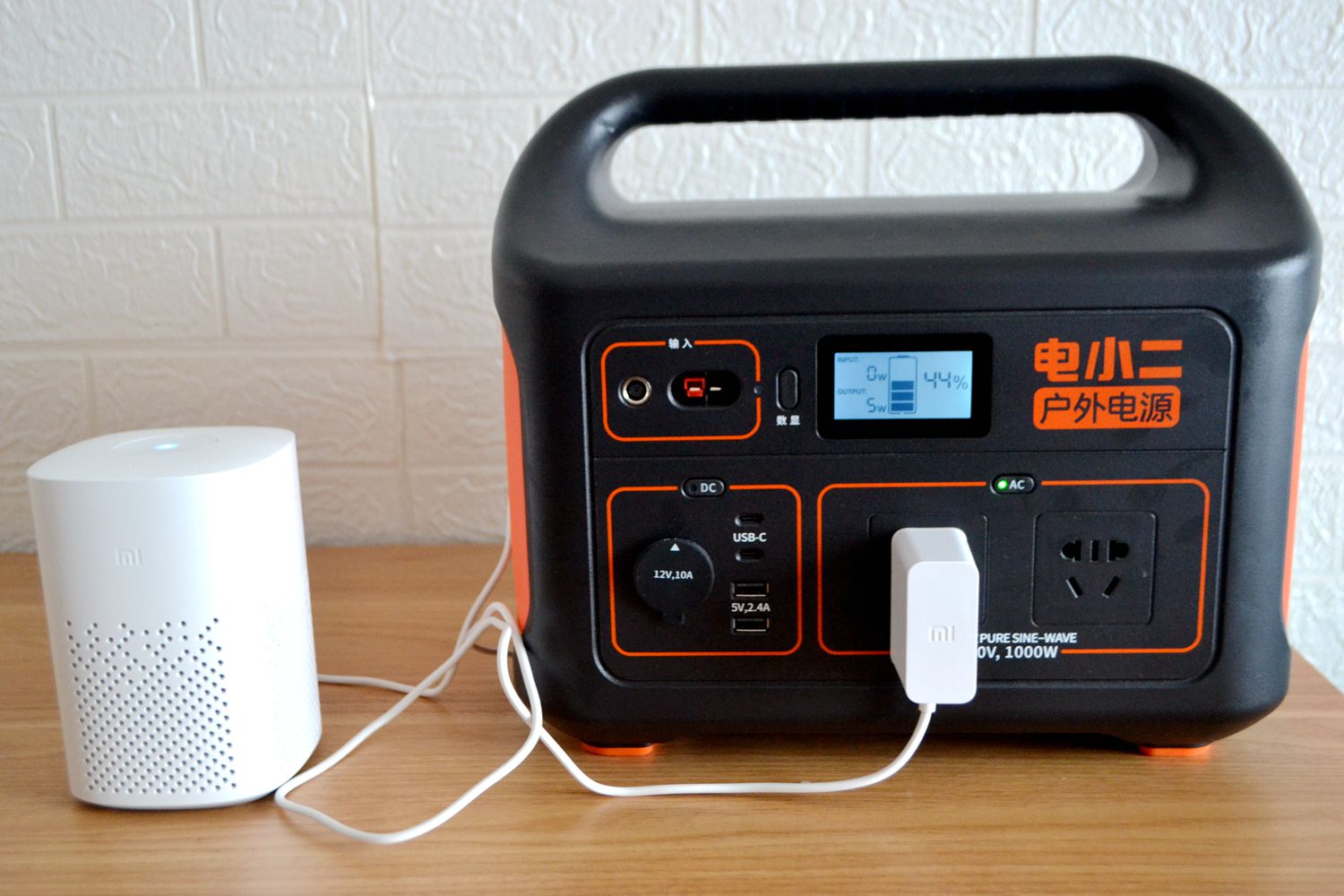 发电机对比户外电源,小型发电机和户外电源优缺点