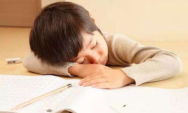 初中生厌学情绪怎么快速解决,初中生厌学不想上学老师怎么办