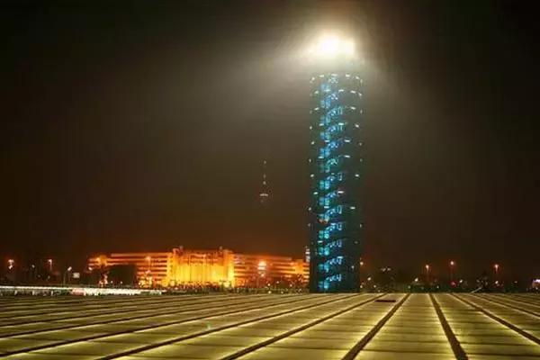 天津人都在这夜跑，连大明星都来打卡