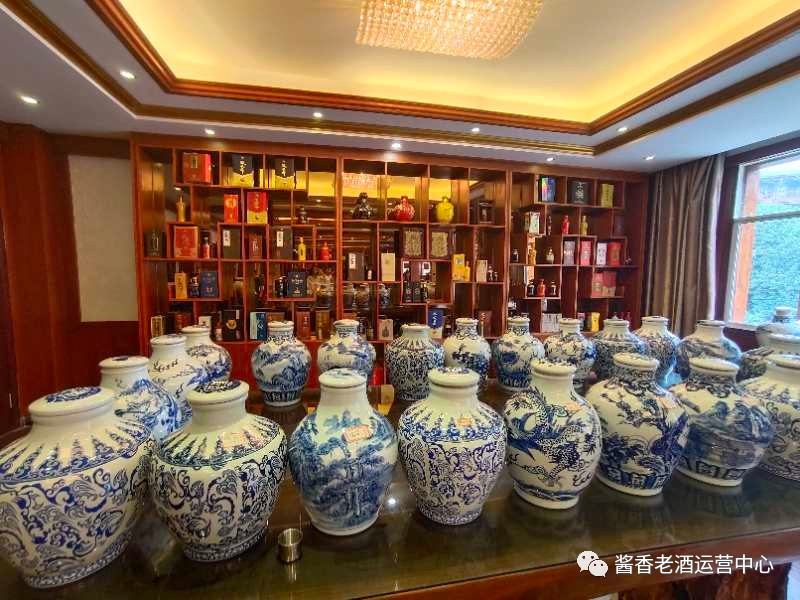 茅台镇十大假酱香酒排名,茅台镇经典酱香酒53度视频