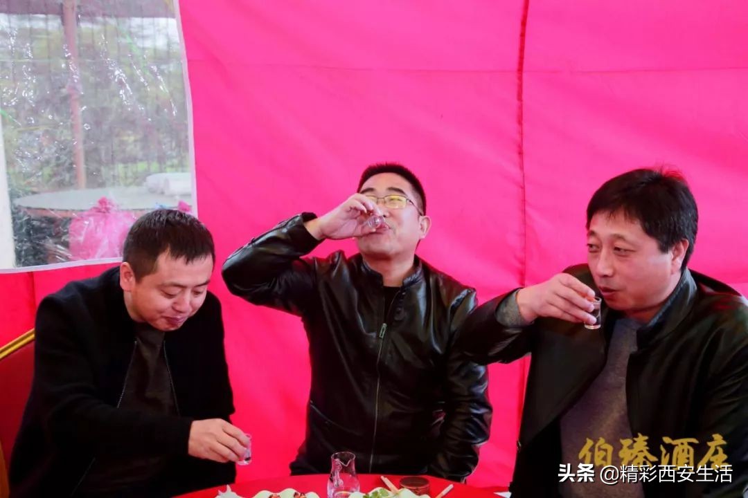 伯臻酒庄,伯臻酒庄自动售酒