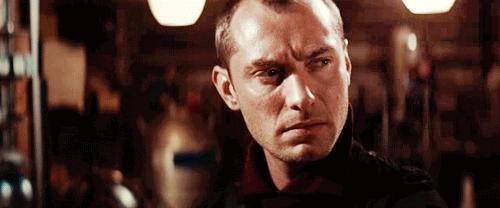 贝克汉姆秃了头,贝克汉姆秃了视频