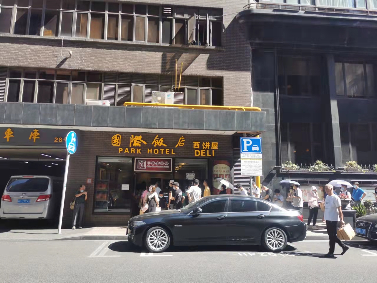 上海必逛的小吃街和商场,上海必打卡美食街推荐