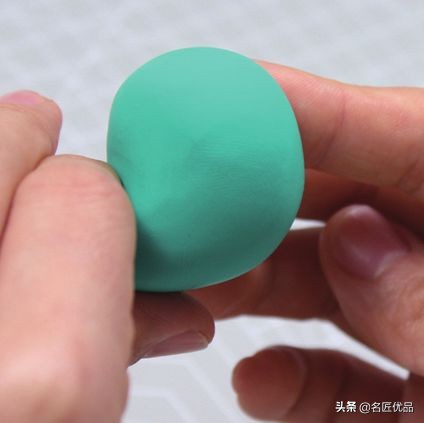 轻黏土可爱又简单的捏法,做一个简单可爱的小萌物用粘土捏