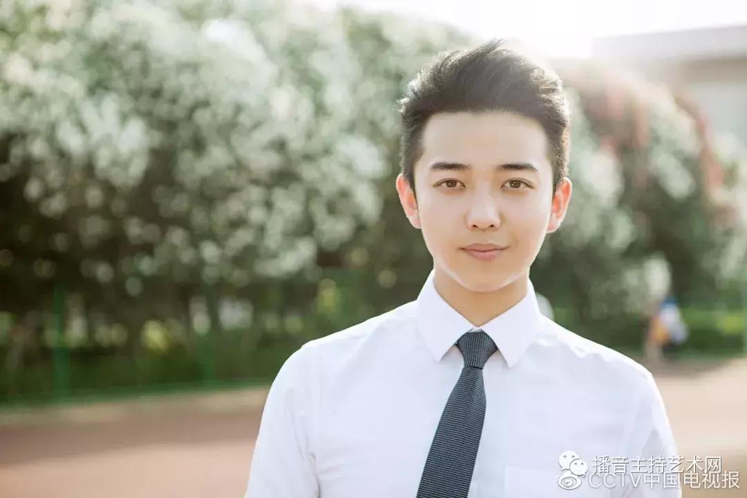 黄凯山东卫视新闻联播,黄凯新闻