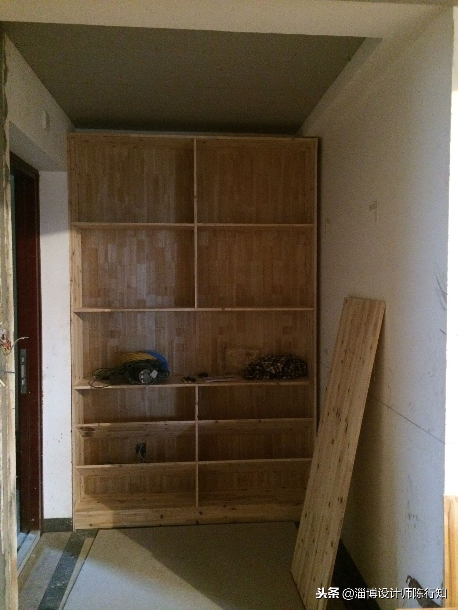 颗粒板、密度板、多层实木板：请木工打柜子，哪种环保又实用？