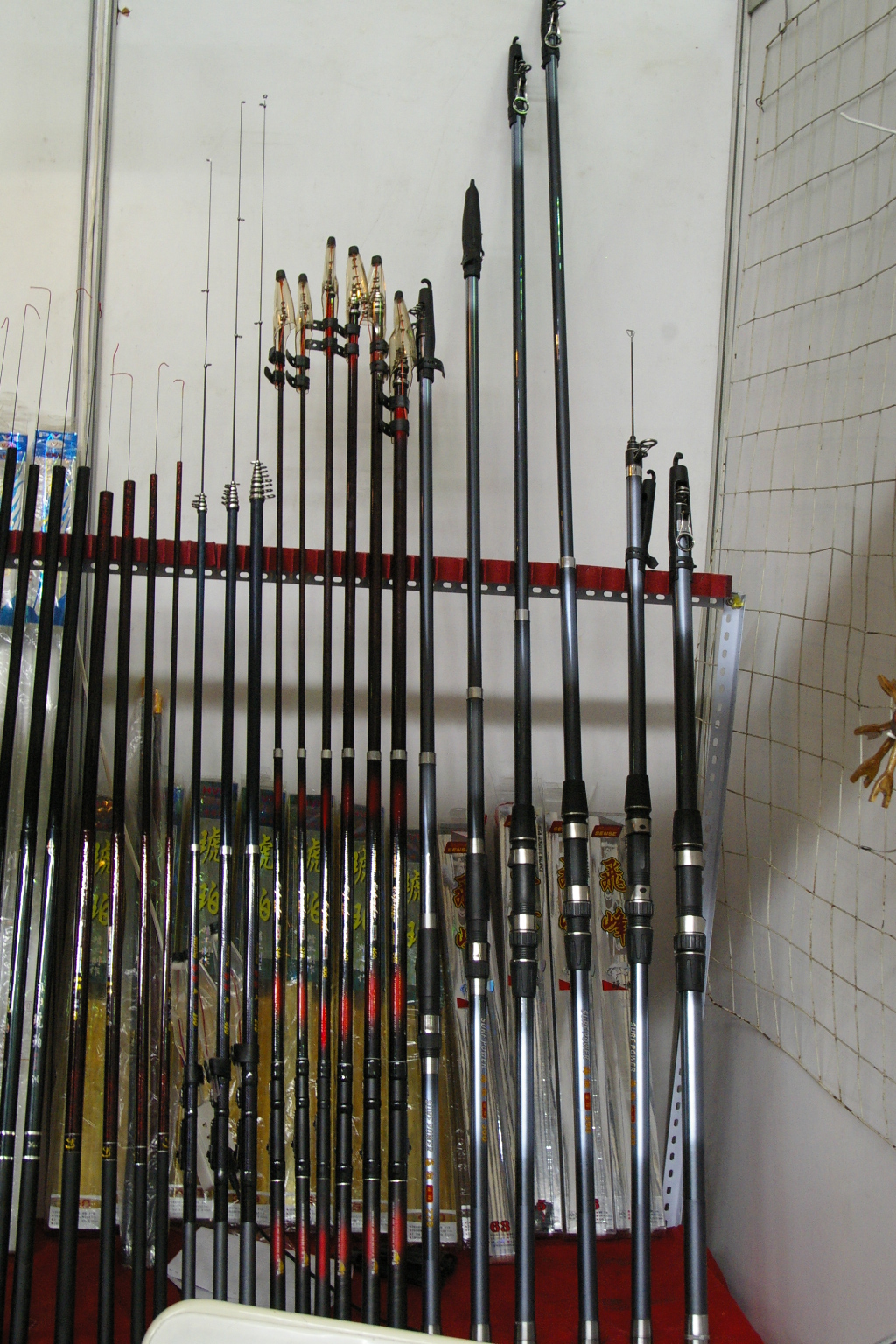 钓了这么多年鱼发现还是抛竿用着得劲儿，我竟然划分出了17种……