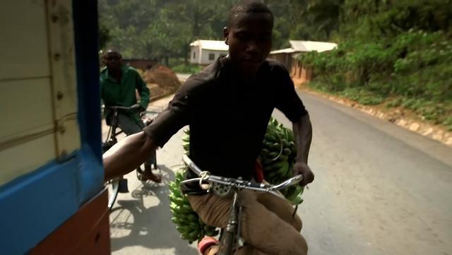 非洲布隆迪，最不发达国家之一，一辆“二八大杠”能养活一家人