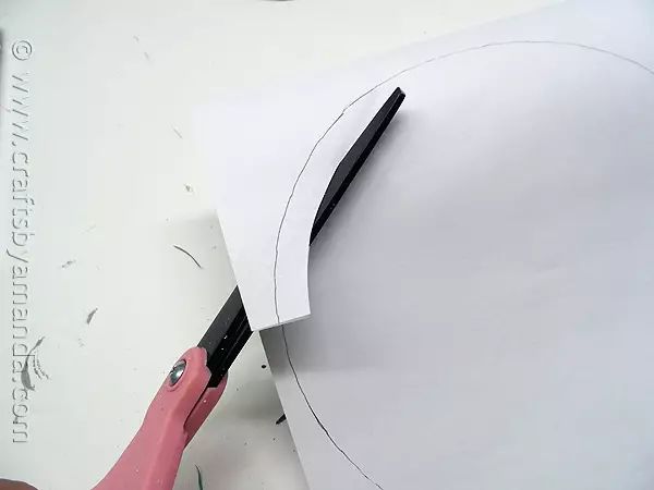 彩色一次性纸盘手工制作幼儿园,蛋糕盘子创意手工彩泥池塘