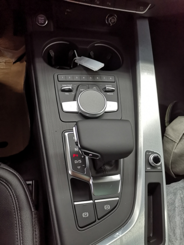 曝奥迪a4中期改款,奥迪a4第九代中期改款